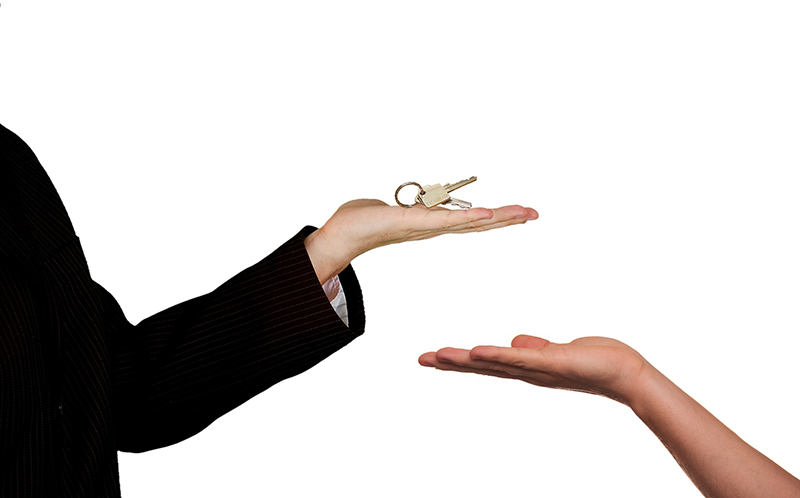 real estate broker